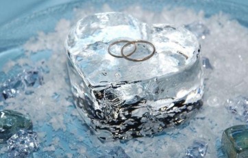 Романтические выходные на льду Байкала